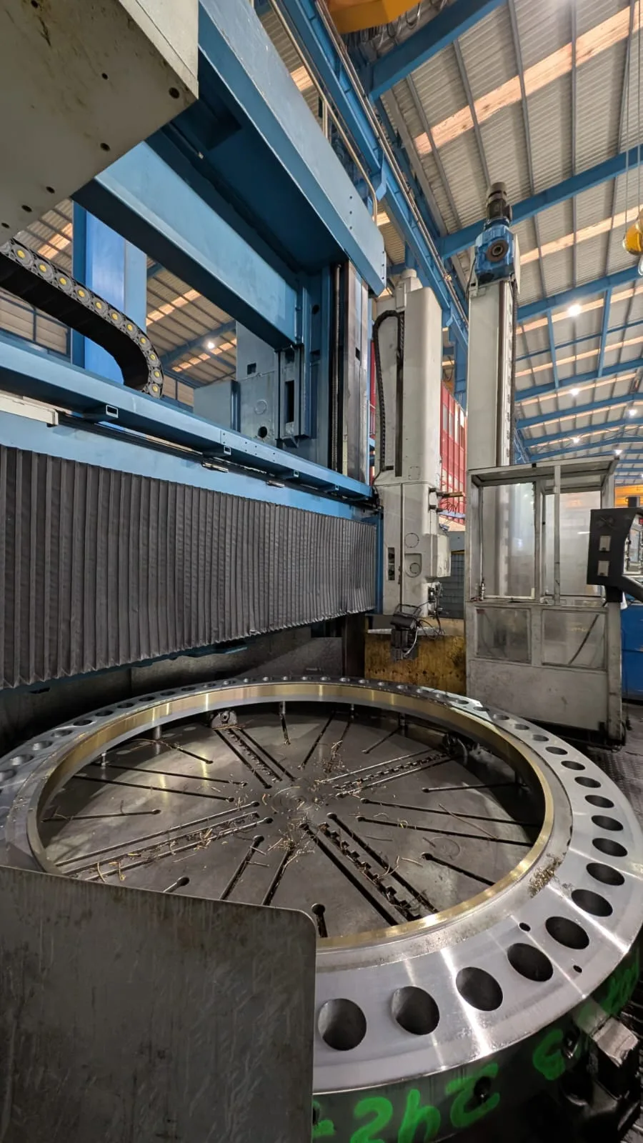 CNC Vertical Turning Lathe SCHIESS TVMF320-3000 with C-Axis view 7