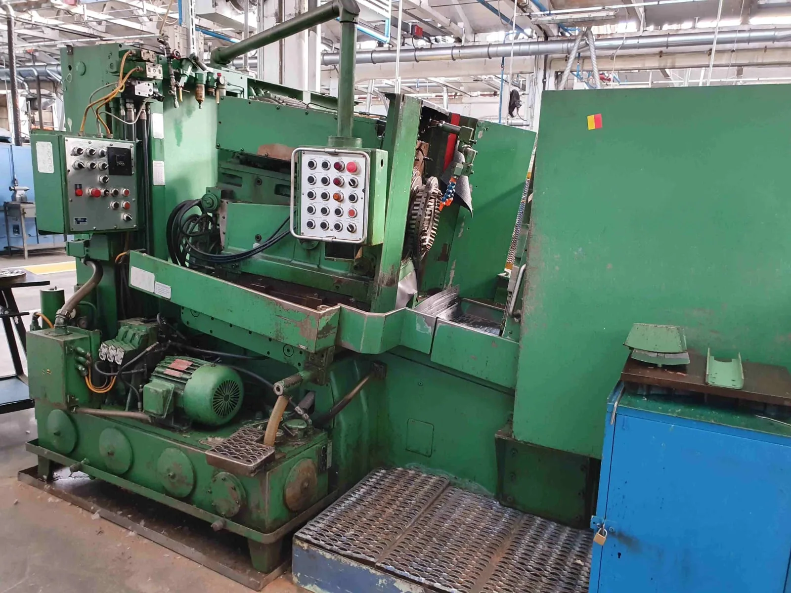 GLEASON 666 SPIRAL BEVEL GEAR GENERATOR view 2