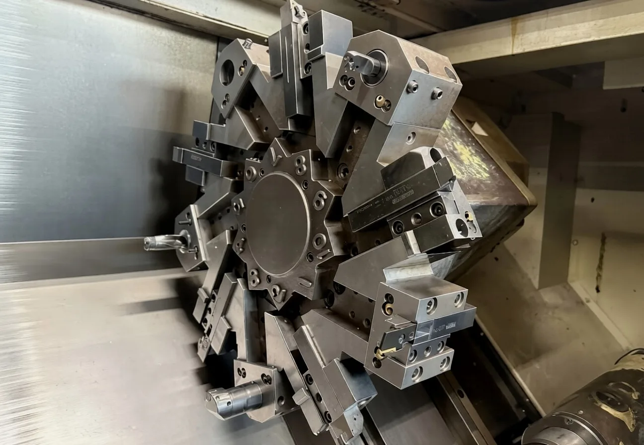 2 Axis CNC Turning Center PUMA 300B view 3