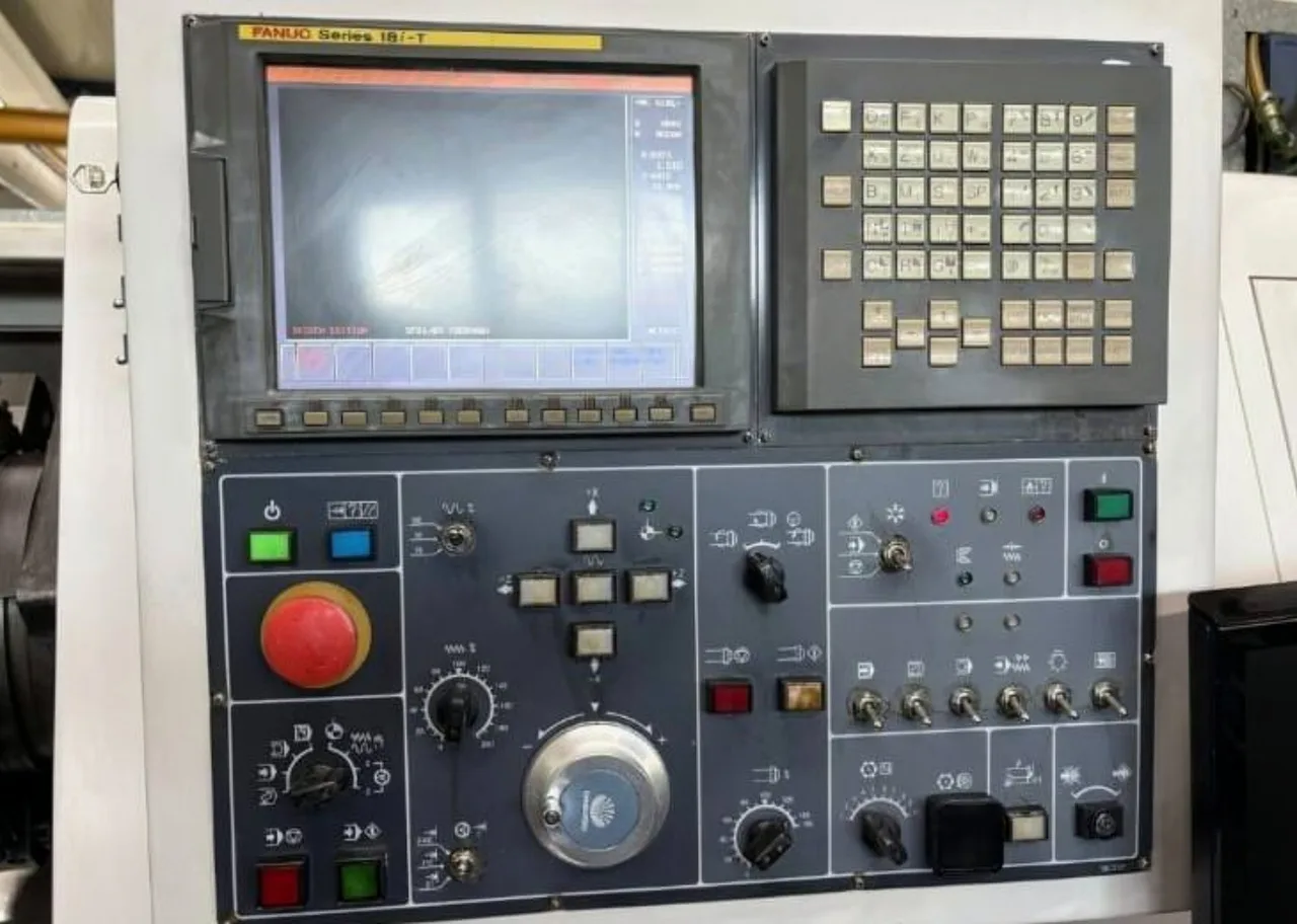 2 Axis CNC Turning Center PUMA 300B view 5