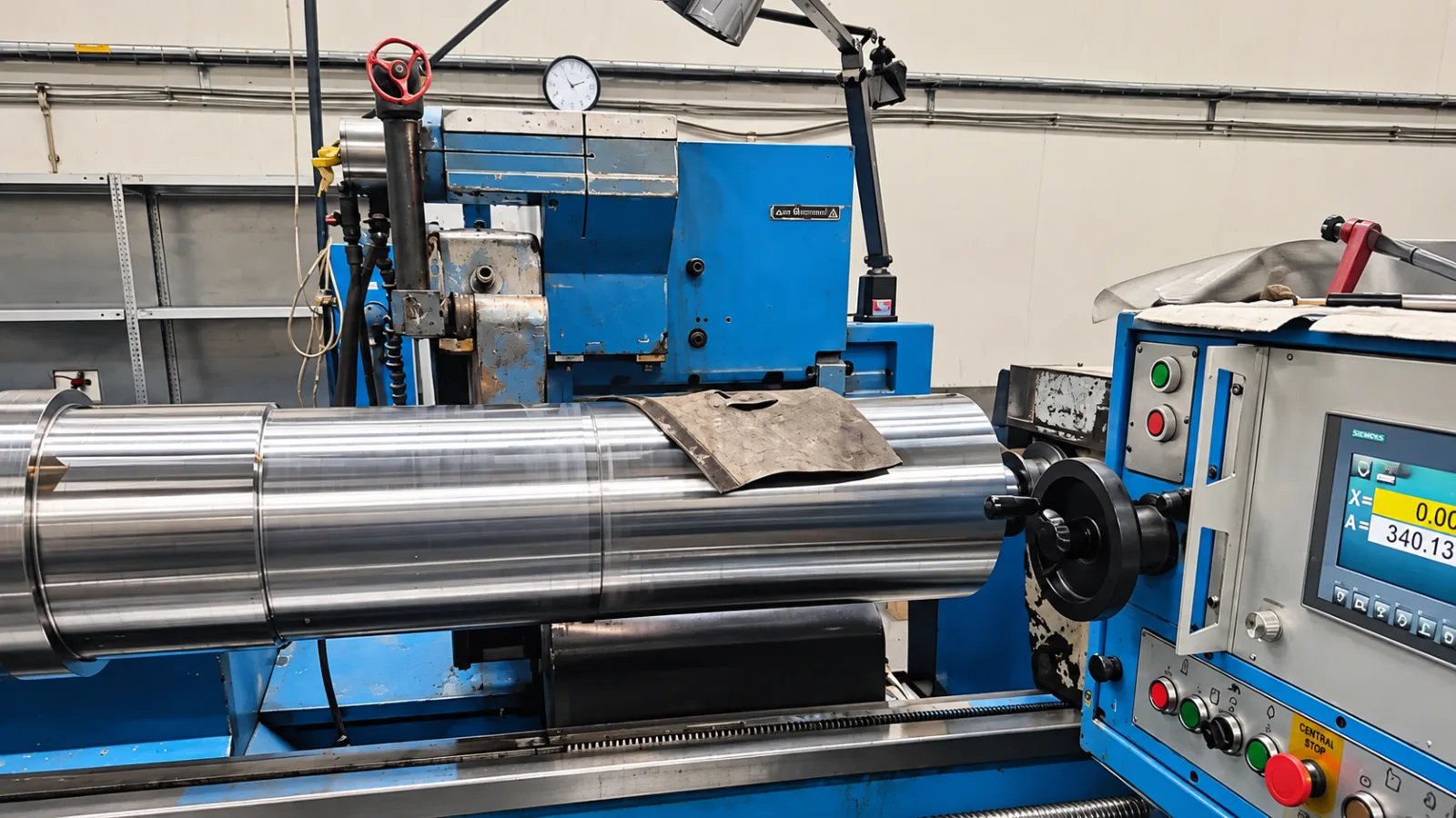 CNC Cylindrical Grinder TOS BUC 63A view 2