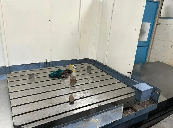 CNC HORIZONTAL BORING MILL – DOOSAN DBC 130 view 3