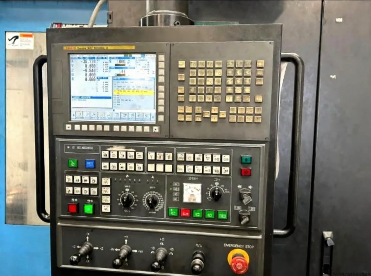 CNC HORIZONTAL BORING MILL – DOOSAN DBC 130 view 4