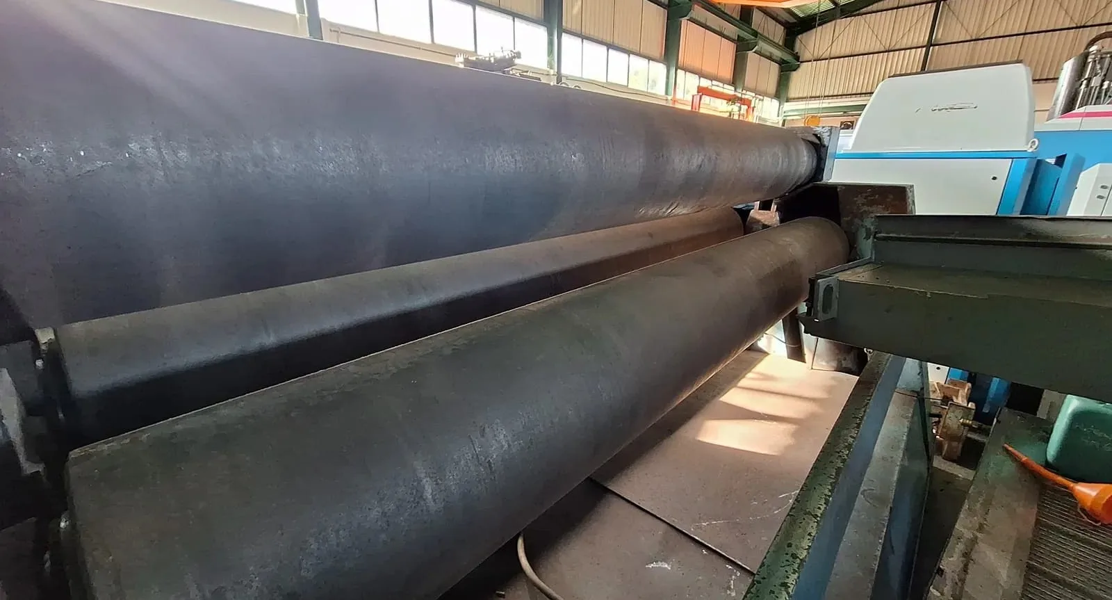 3 ROLL HYDRAULIC PLATE BENDER view 2