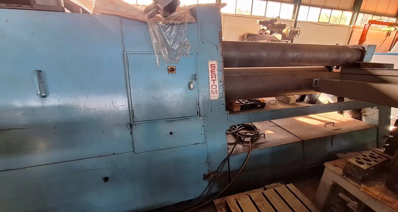 3 ROLL HYDRAULIC PLATE BENDER view 4