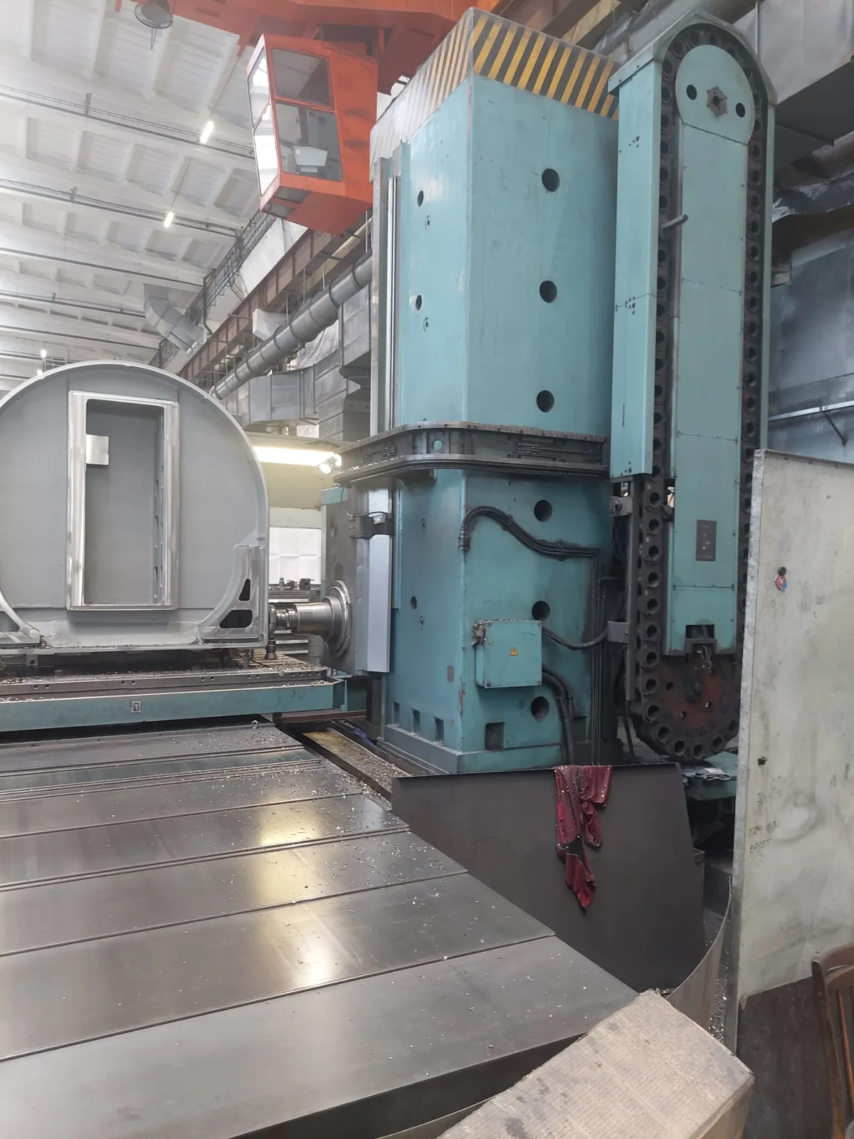 TABLE TYPE CNC HORIZONTAL BORING MILL – WHQ13 CNC view 5