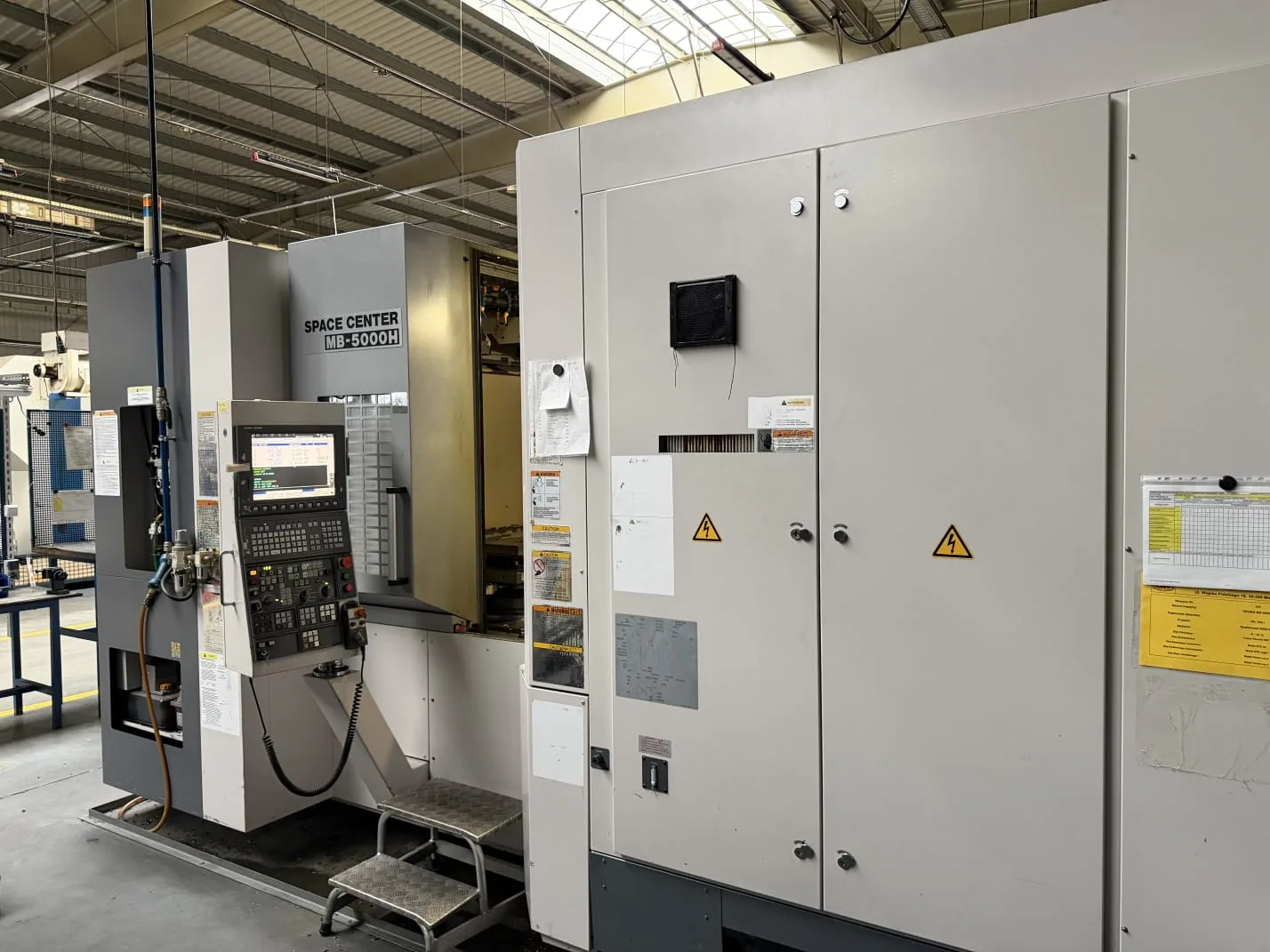 4-Axis Horizontal Machining Centre OKUMA MB 5000H view 5