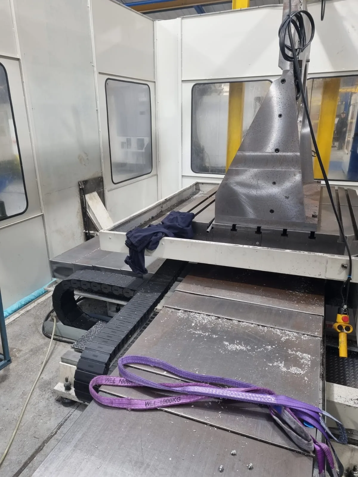 CNC HORIZONTAL BORING MILL – DUGARD HBM4 view 6