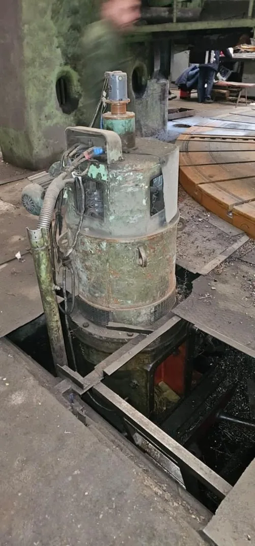 VERTICAL TURNING LATHE – KOLOMNA 1580 view 5