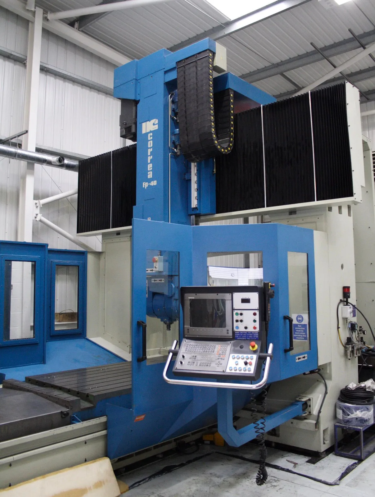 5-AXIS CNC Machining Center CORREA FP40 / 40 view 3