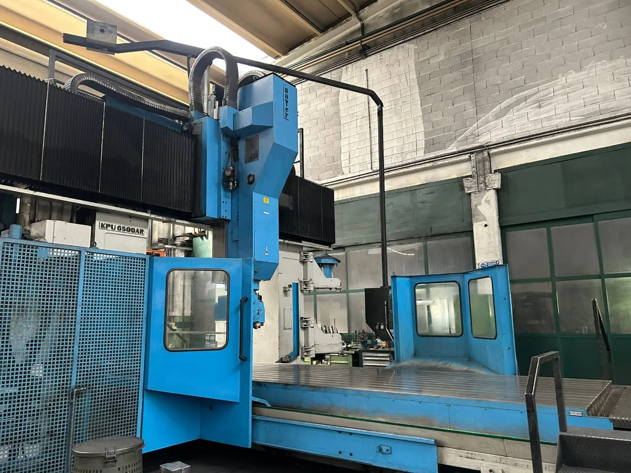5 AXIS PORTAL MACHINING CENTER zayer KPU 6500 view 2