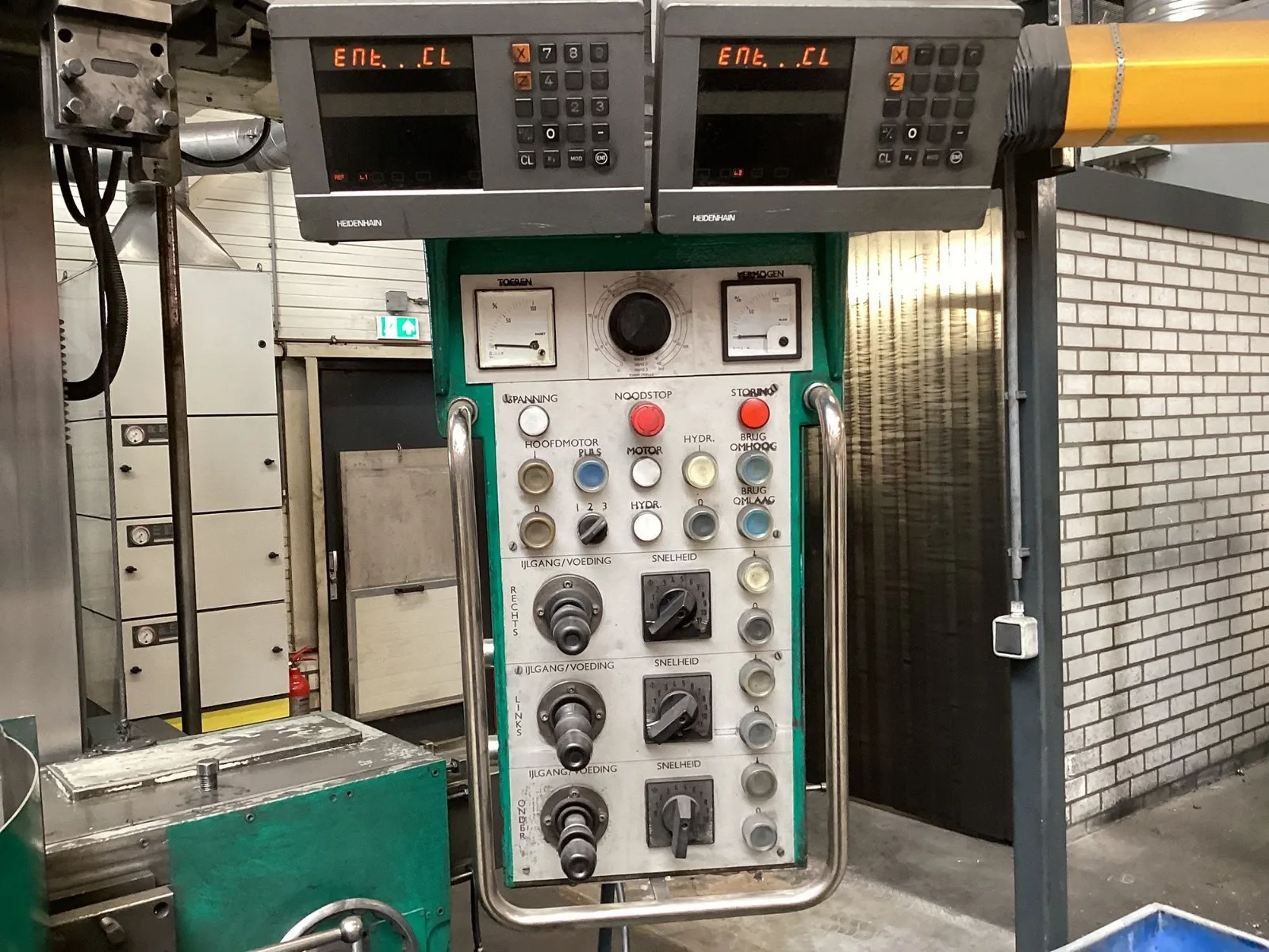 CNC Vertical Turret Lathe TITAN SC2000 view 4