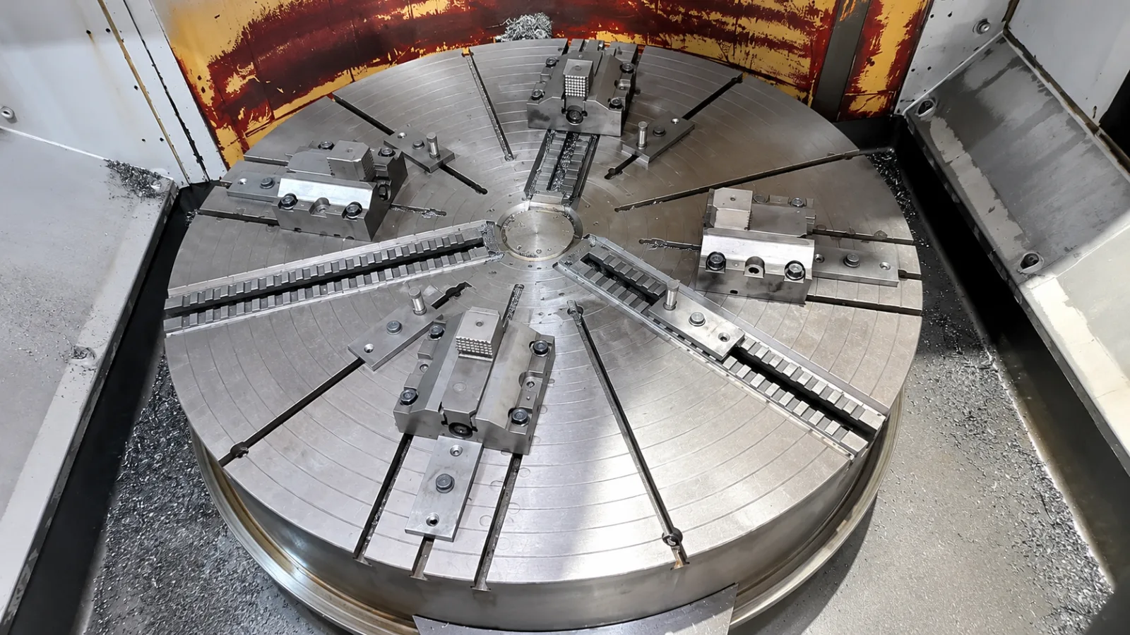 CNC Vertical Turning & Milling Center Hankook VTC-200E view 3