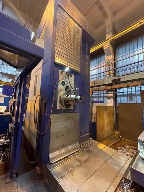 CNC Boring & Milling Machine TOS Varnsdorf WHN 13