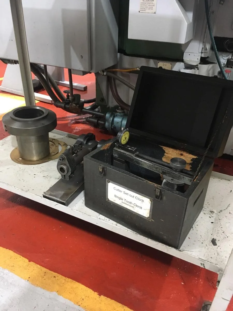 GLEASON 650H HYPOID BEVEL GEAR GENERATOR view 4