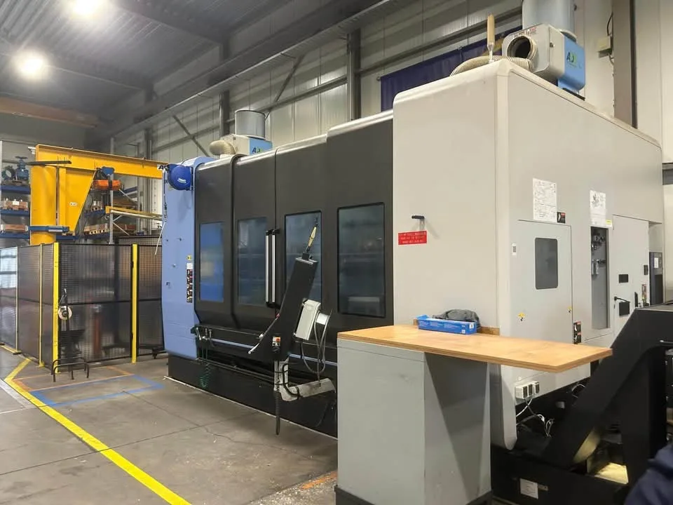 5-Axis Machining Center DOOSAN  VCF 850LSR view 4