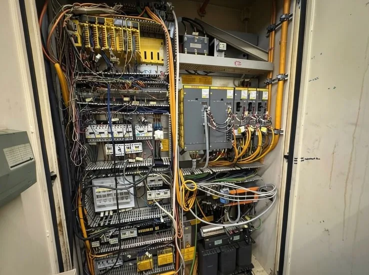 VERTICAL TURNING MACHINE – EMAG VL5 view 3