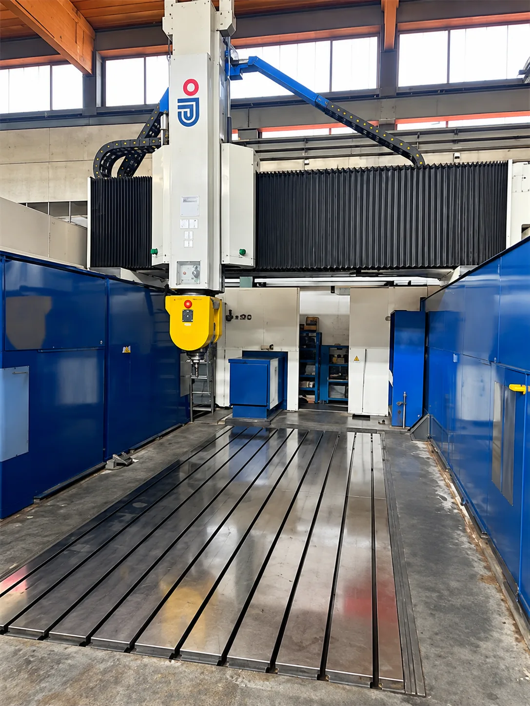 5-Axis Gantry Milling Machine view 6