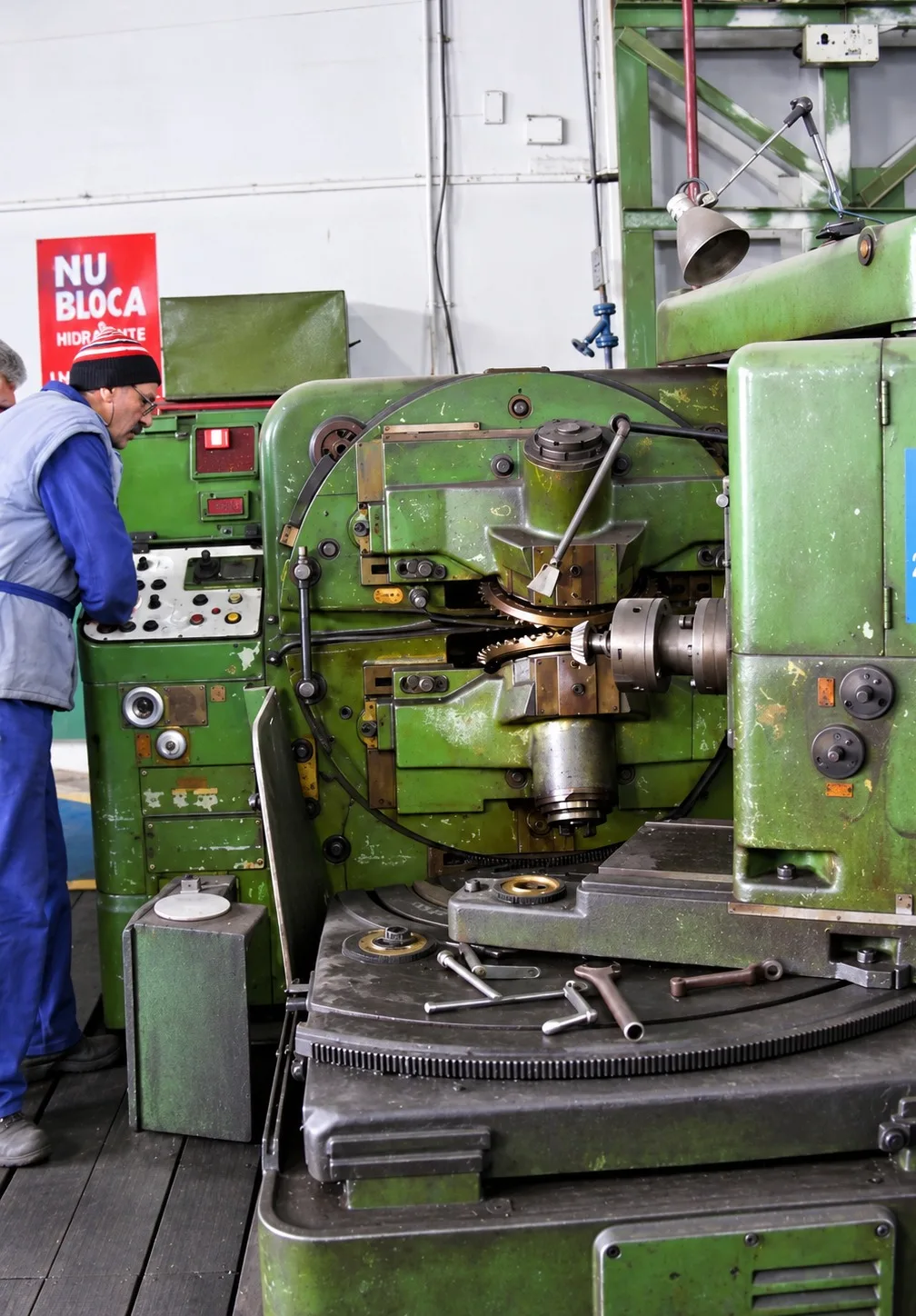 Straight Bevel Gear Generator WMW-Modul ZFTK 500x10 view 3