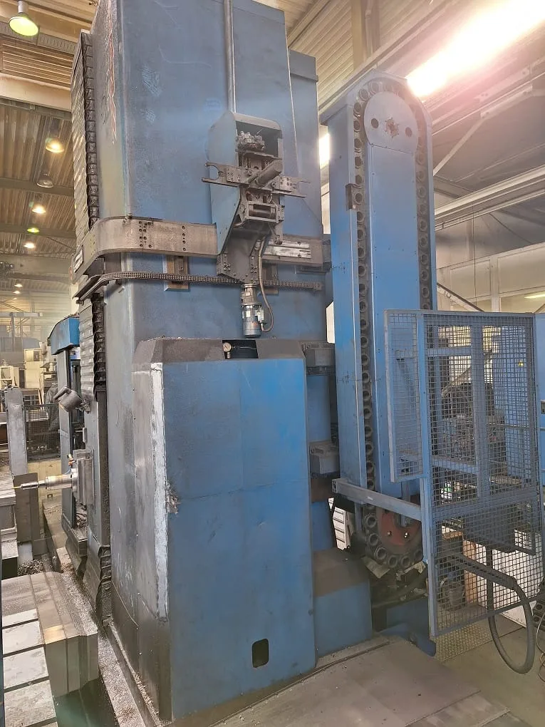 CNC HORIZONTAL BORING MILL – TOS Varnsdorf WRD 130 view 6