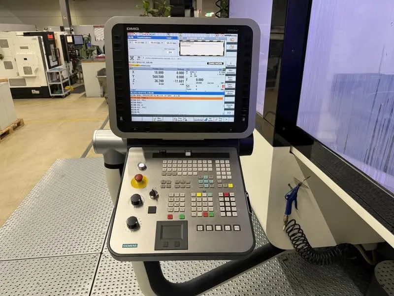 4-Axis Horizontal Machining Center DMG MORI DMC 160 H duoBLOCK view 3