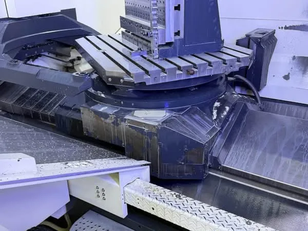4-Axis Horizontal Machining Center DMG MORI DMC 160 H duoBLOCK view 5