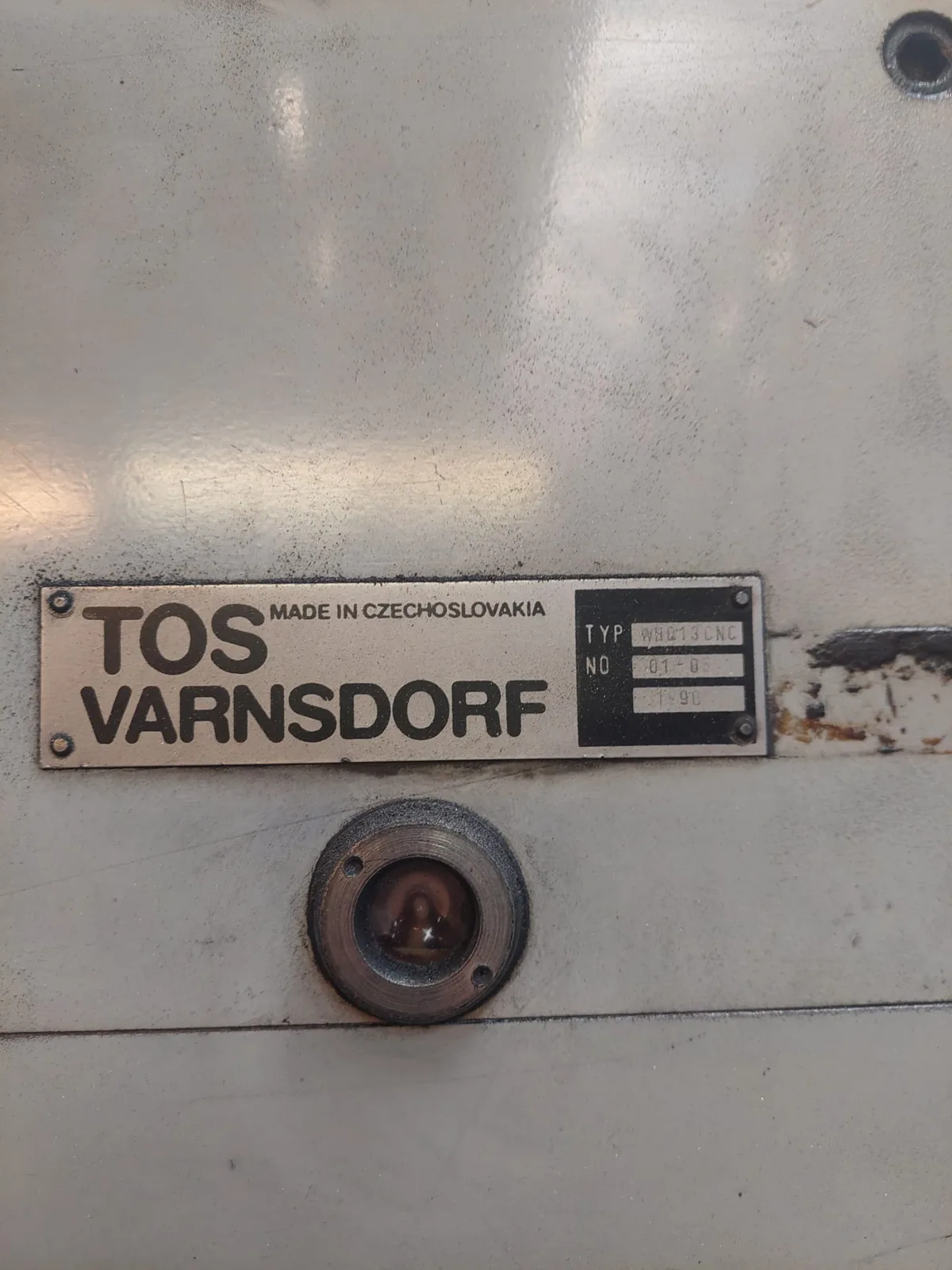 HORIZONTAL BORING MILL (Table type) – TOS WHN 13A view 5
