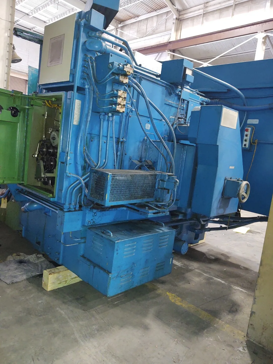 GLEASON 645 HYPOID GEAR GENERATOR view 3