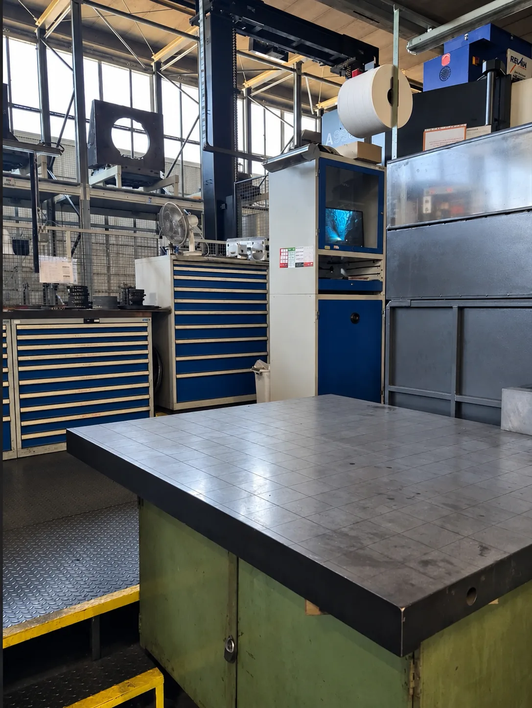 Horizontal CNC Machining Center MAKINO view 4