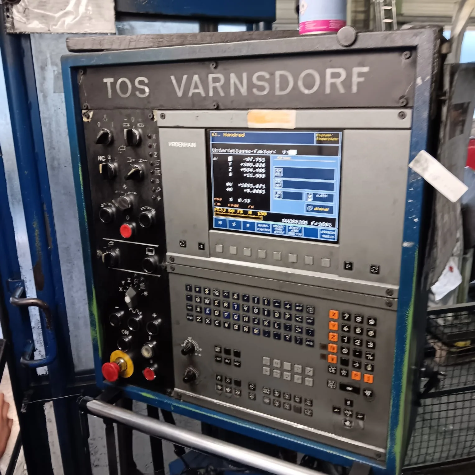 CNC Floor Type Horizontal Boring Machine TOS Varnsdorf WRD130CNC view 5