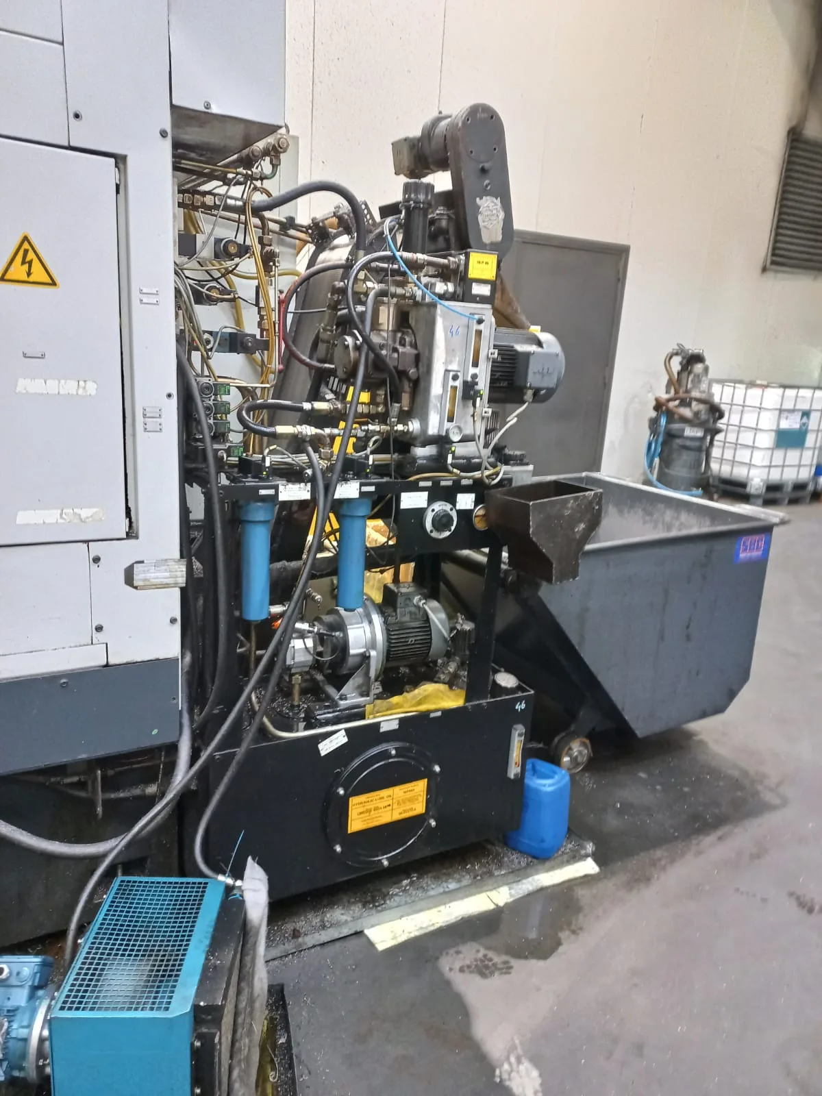 CNC Gear Hobber LC 82 view 6