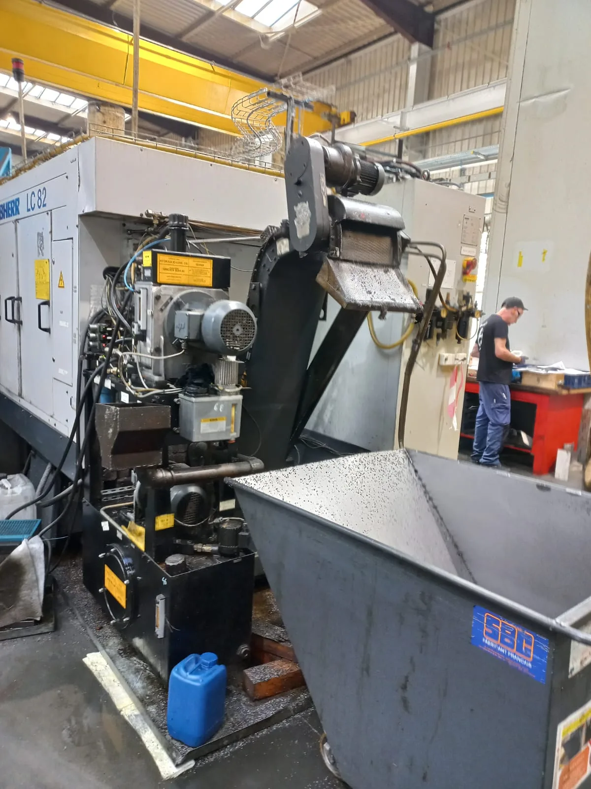CNC Gear Hobber LC 82 view 7