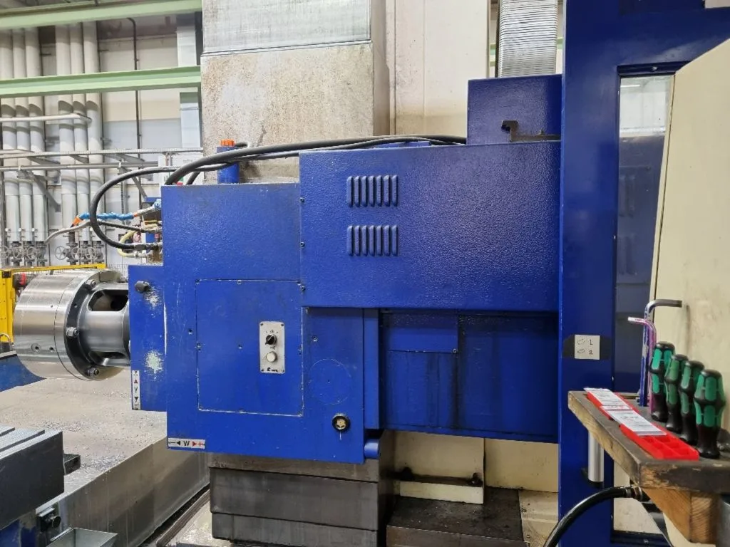 CNC Horizontal Boring- and Milling Machine view 5
