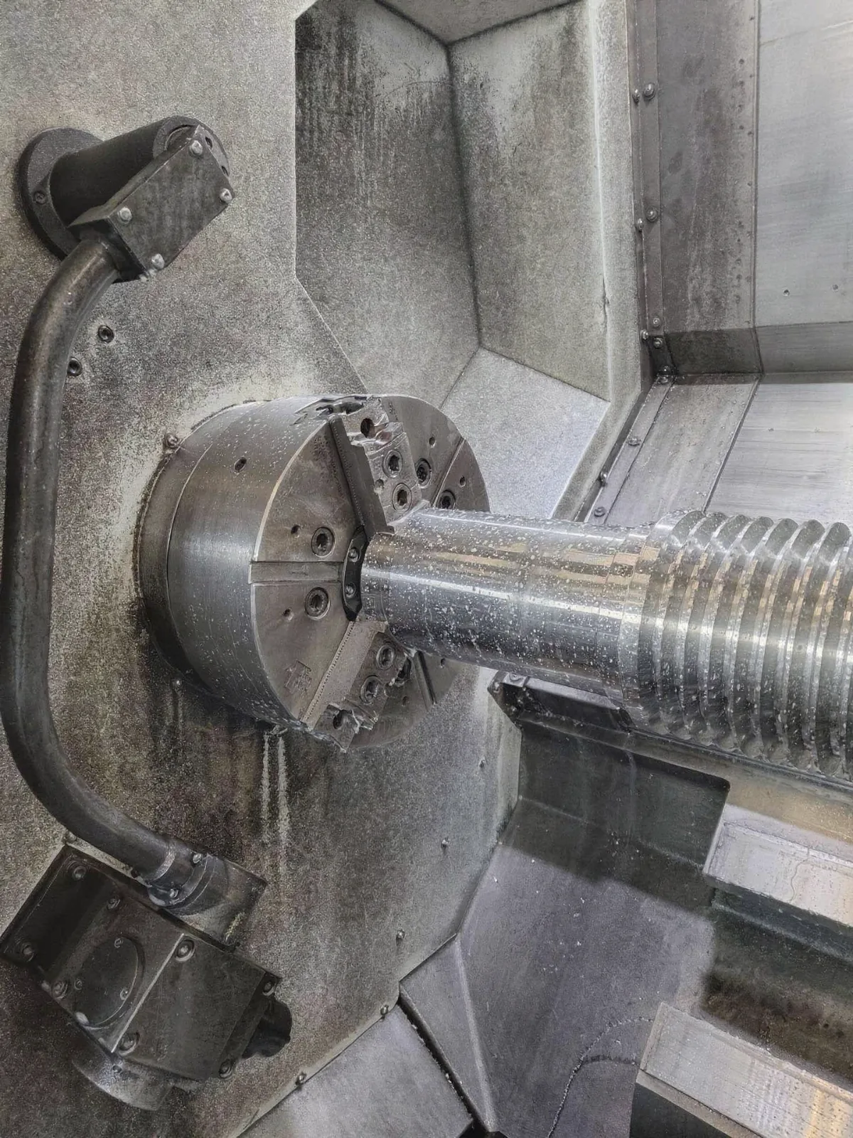 CNC Lathe with Milling Doosan Puma 5100XLY view 7