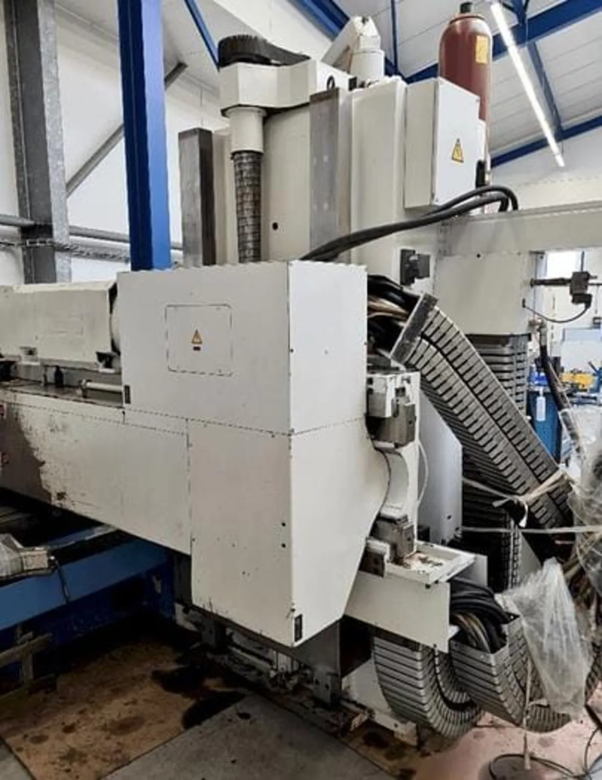 CNC Milling Machine Kekeisen view 2