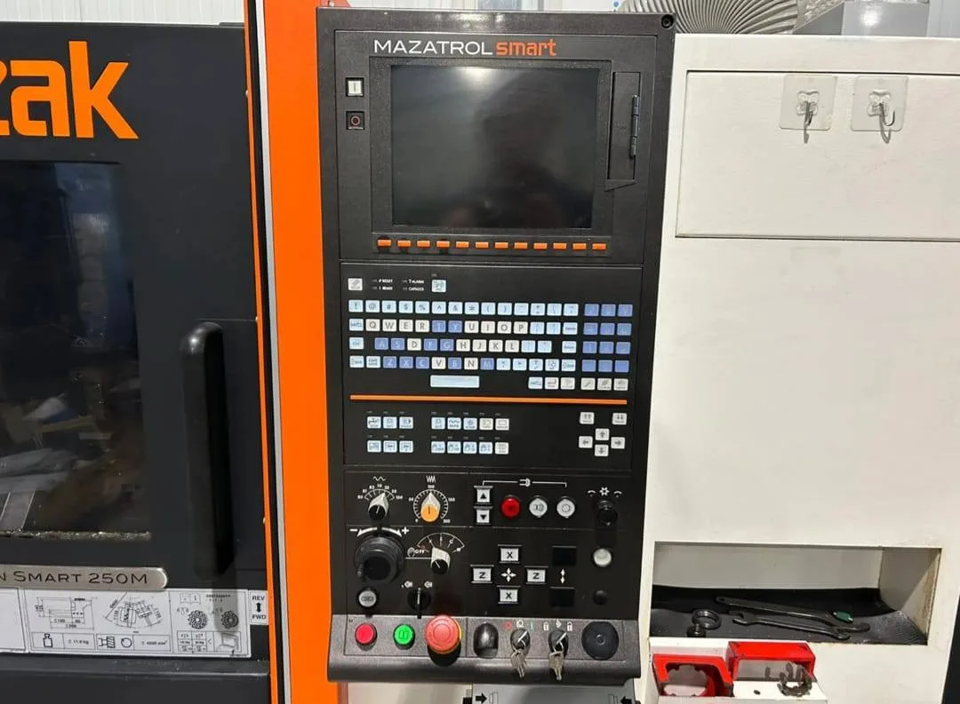 CNC Turning & Milling Center MAZAK Quick Turn Smart 250M view 2
