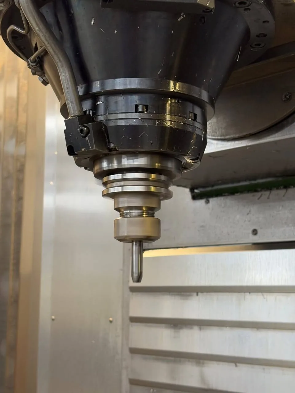 CNC Vertical Machining Centre AXA VSC 3-3500 view 3