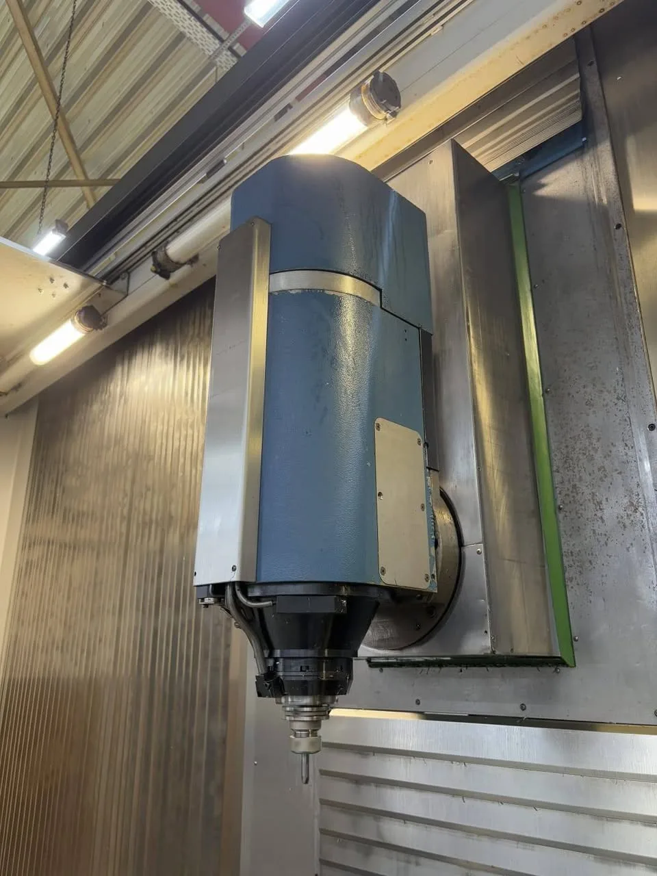 CNC Vertical Machining Centre AXA VSC 3-3500 view 4