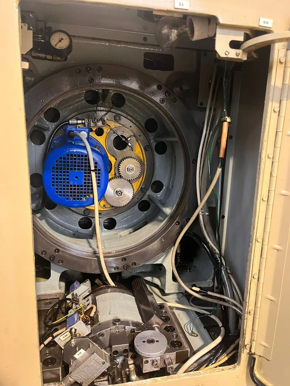 Straight Bevel Gear Generator MODUL ZFTK 250/1 view 6