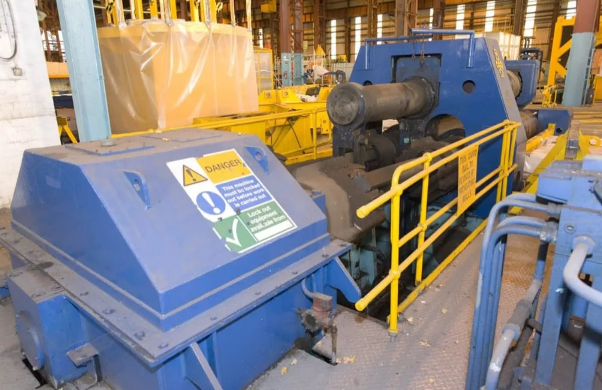 3 ROLL PLATE BENDING MACHINE view 2
