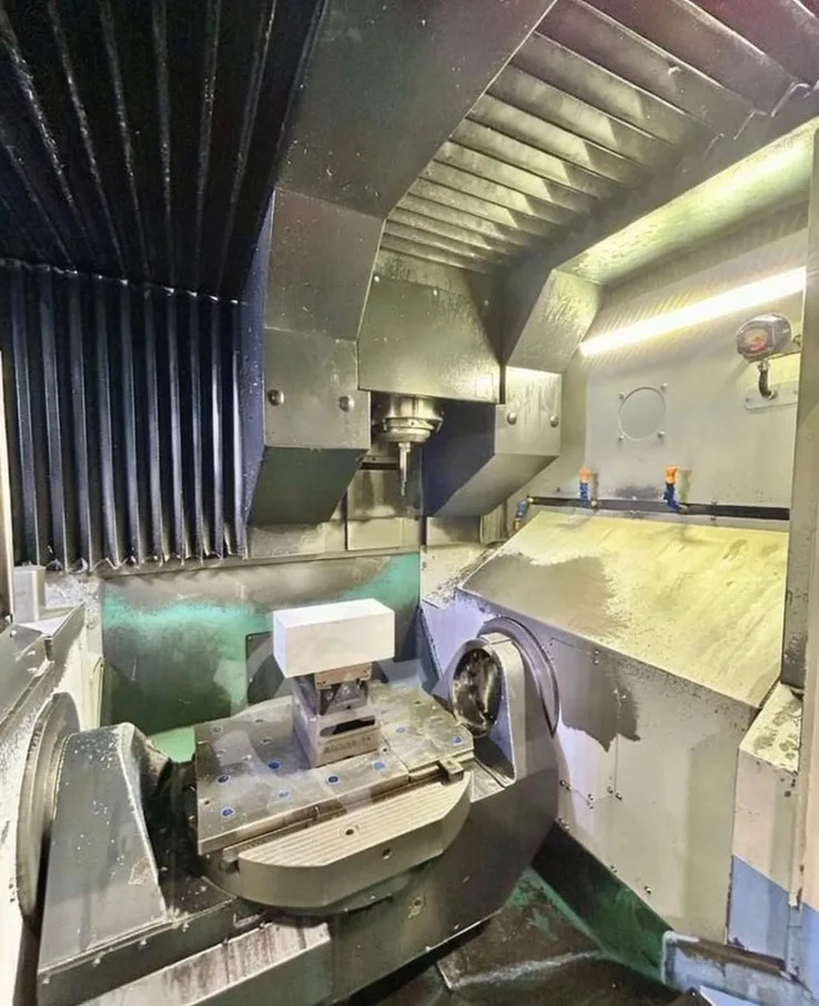5-Axis Machining Center DOOSAN VC 630 5AX view 3