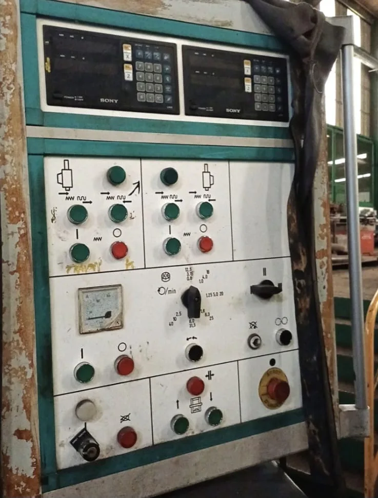 VERTICAL TURNING LATHE – RAFAMET KCF-320 view 3