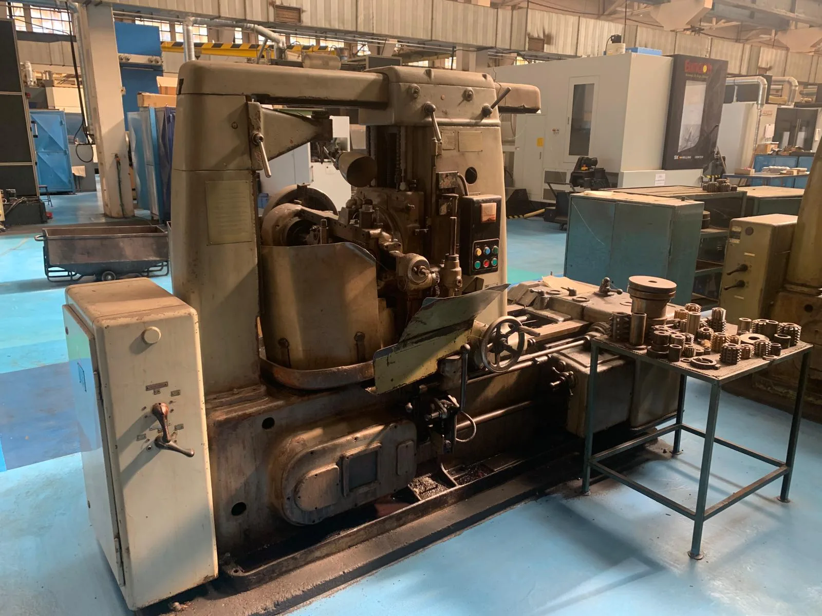 Gear Hobbing Machine TOS FO-10 view 2