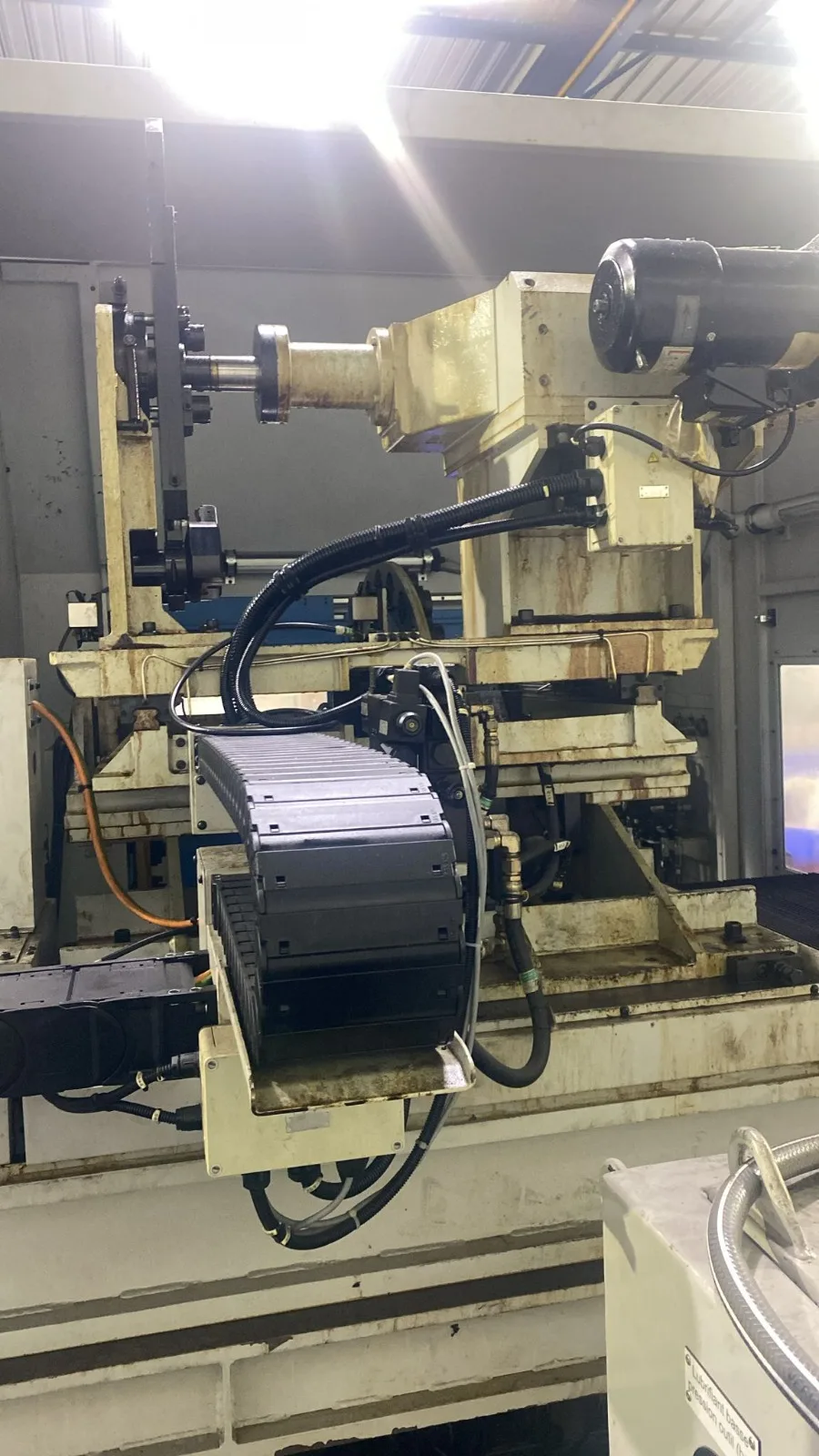 Heavy Duty CNC Lathe JOHNFORD ST-130BX-HP+ATC view 7
