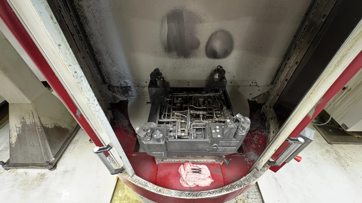 Horizontal Machining Center HEC 400 D view 2