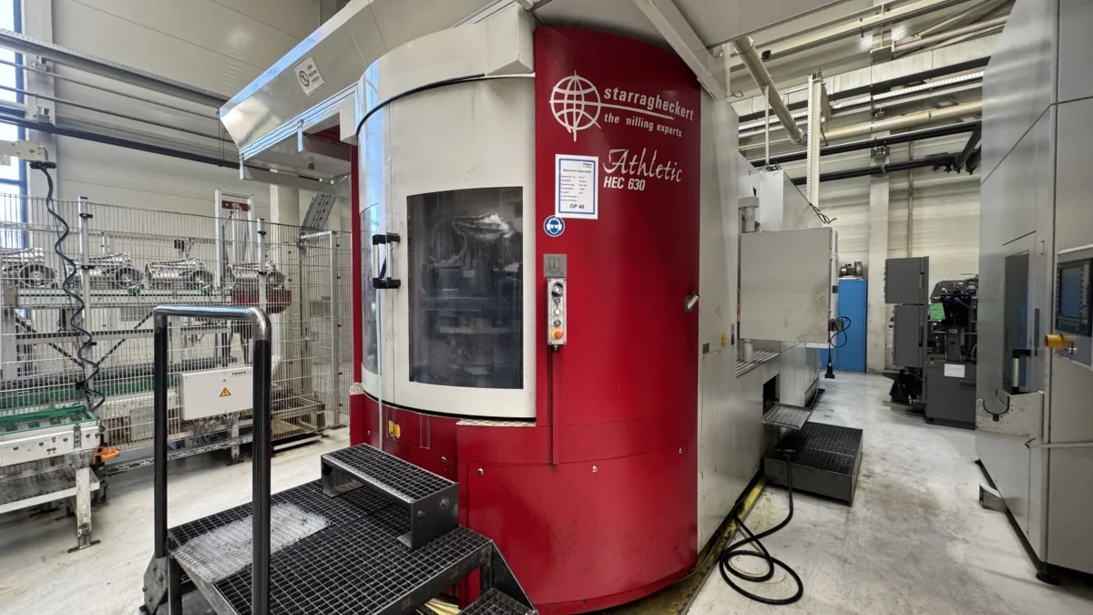 Horizontal Machining Center HEC 630 view 3