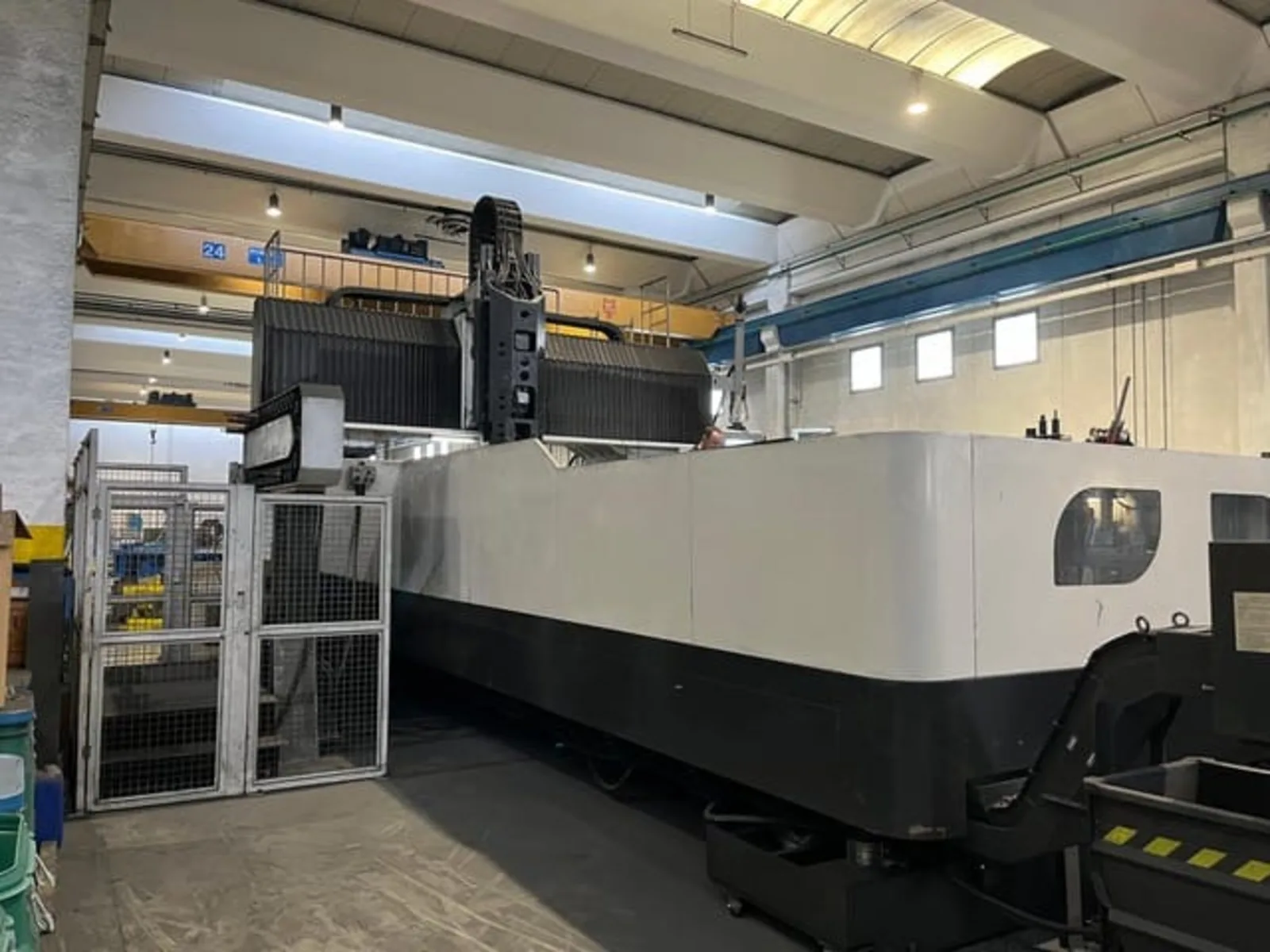 Portal Machining Center (5-Axis) view 6