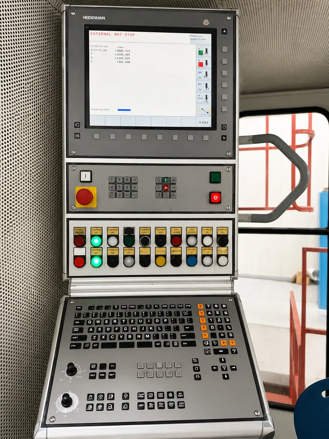 Ram-Type Floor Boring and Milling Machine AFP 200 CNC view 7