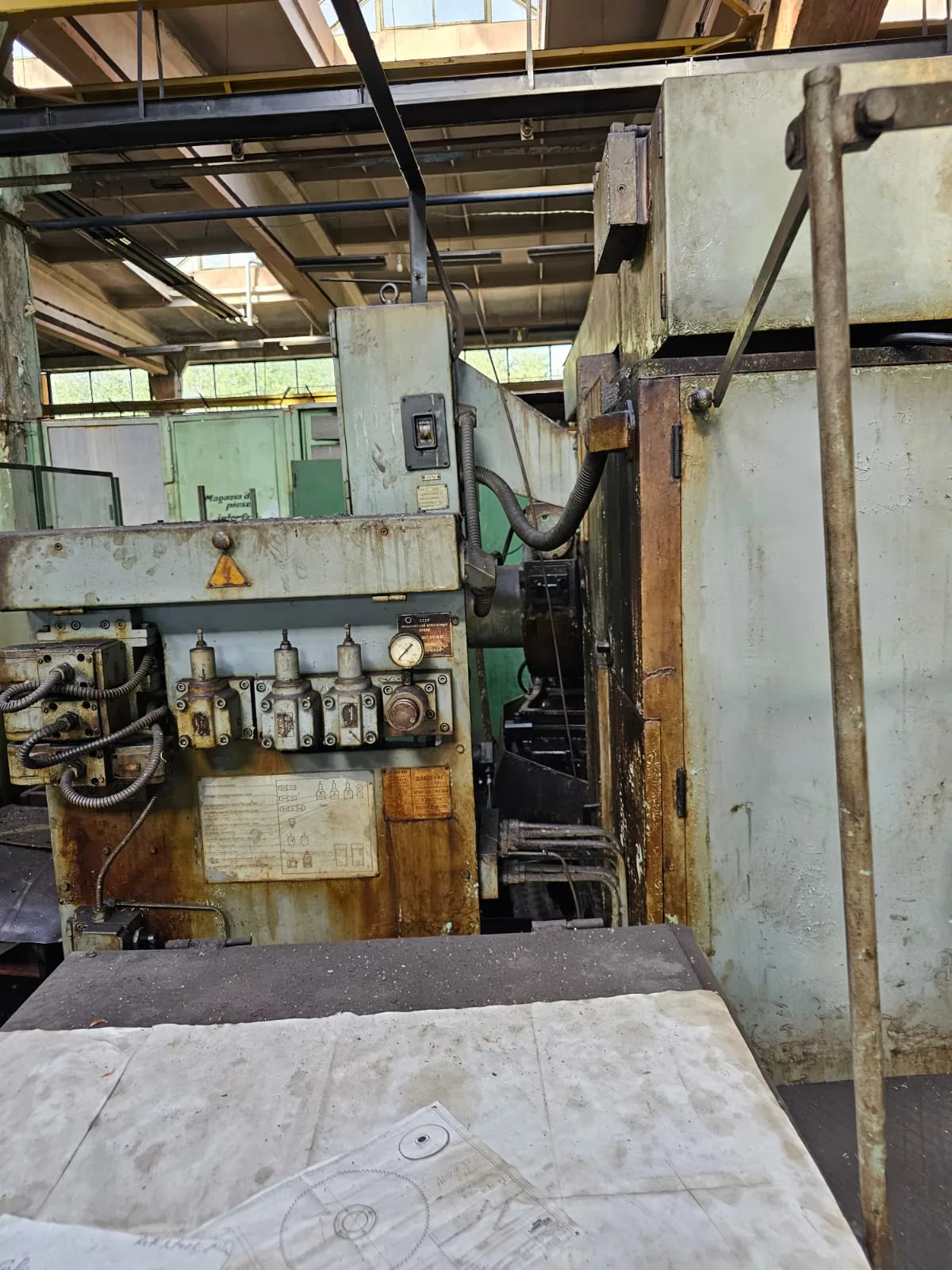 Spiral Bevel Gear Generator SARATOV 5C280P view 2