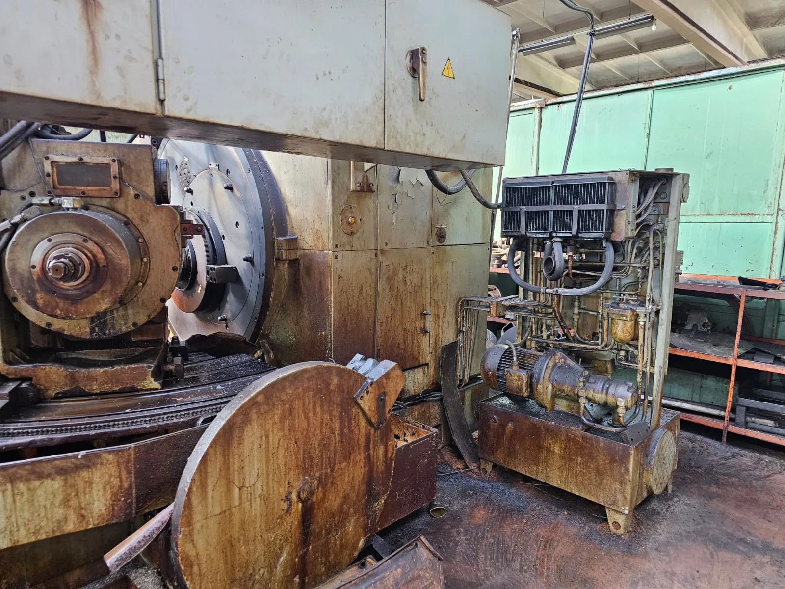 Spiral Bevel Gear Generator SARATOV 5C280P view 5